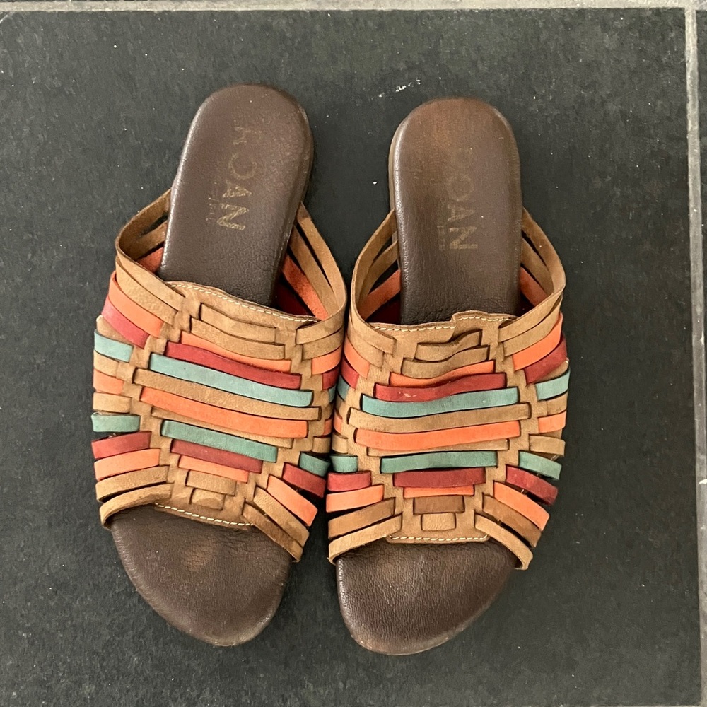 Size 6 Leather Huarache Flats